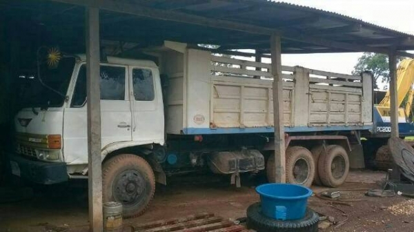 ***ขายแล้วครับขอบคุณ Truck2hand <<ถูกๆจัดให้ ร่วมสู้ด้วยกัน พี่น้องครับ !!>>ขาย10ล้อดั้ม2เพลาถูกๆ HINO FM187(F18) HO7C-185HP ปี34 เครื่องเดิมเกียร์เดิม 185แรง เครื่องดี แน่นดี แรง เกียร์ดีไม่มีหลุด สโลวเดิม ช่วงล่าง2เพลาเดิม คัสซีสวยเดิมไม่ปะไ