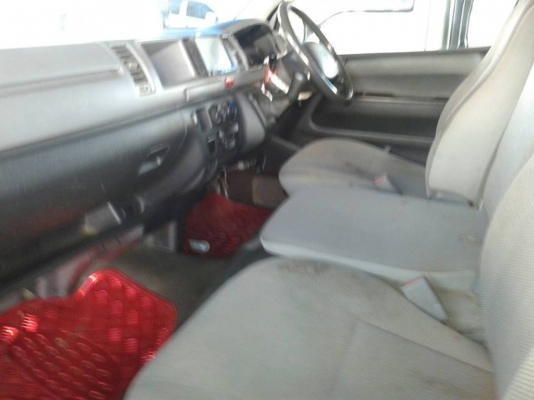 ขายรถตู้ โตโยต้า COMMUTER ปี50 สภาพเดิม เครื่องดี แอร์เย็น ก.ไฟฟ้า เอกสารเล่มทะเบียนพร้อมโอน