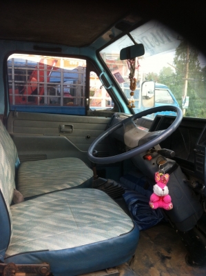 หกล้อ อีซูซุ NKR110แรงรถห้างแท้ เกียร์สั้น ปี37สภาพดีแคสซีสวยจัดตลอดเส้นพร้อมใช้งาน ทะเบียนพร้อมโอน ราคาเบาๆ