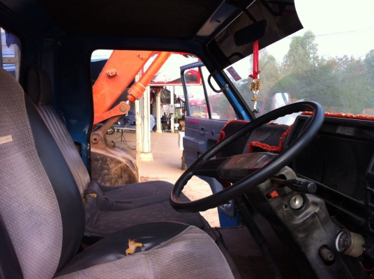 หกล้อ อีซูซุ NPR-4BG1-125แรง ประกอบ สภาพดีเครืองแรงพร้อมใช้งาน ทะเบียนพร้อมโอน