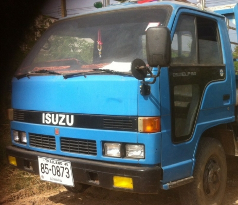 หกล้อ อีซูซุ NPR-4BG1-125แรง ประกอบ สภาพดีเครืองแรงพร้อมใช้งาน ทะเบียนพร้อมโอน