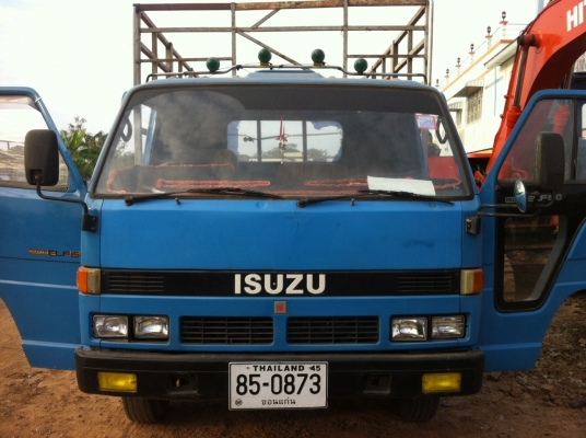 หกล้อ อีซูซุ NPR-4BG1-125แรง ประกอบ สภาพดีเครืองแรงพร้อมใช้งาน ทะเบียนพร้อมโอน