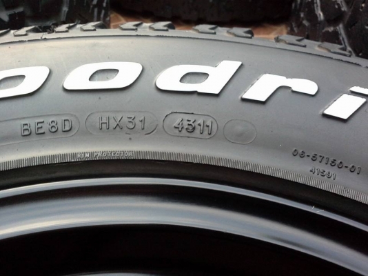 มาแล้วครับล้อหล่อรับปีใหม่ xt-9 สีดำขนาด 16x8 off 0 + BF T/A 265/70/16 ปี 11 ลองดูก่อนครับ มาแล้วครับล้อหล่อรับปีใหม่ xt-9 สีดำขนาด 16x8 off 0 + BF T/A 265/70/16 ปี 11 ลองดูก่อนครับ