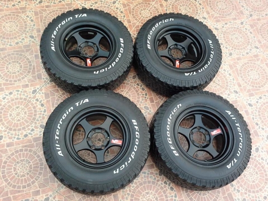 มาแล้วครับล้อหล่อรับปีใหม่ xt-9 สีดำขนาด 16x8 off 0 + BF T/A 265/70/16 ปี 11 ลองดูก่อนครับ มาแล้วครับล้อหล่อรับปีใหม่ xt-9 สีดำขนาด 16x8 off 0 + BF T/A 265/70/16 ปี 11 ลองดูก่อนครับ