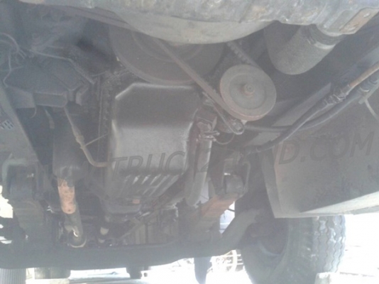 รถโดยสารส่วนบุคคล 42 ที่นั่ง  ยี่ห้อ NISSAN 6 สูบ