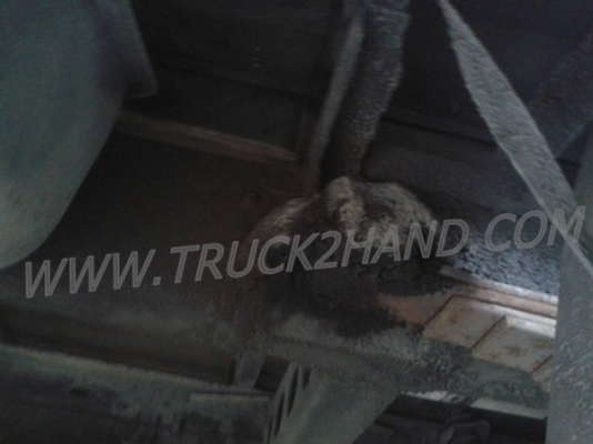 รถโดยสารส่วนบุคคล 42 ที่นั่ง  ยี่ห้อ NISSAN 6 สูบ