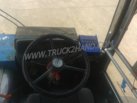 รถโดยสารส่วนบุคคล 42 ที่นั่ง  ยี่ห้อ NISSAN 6 สูบ