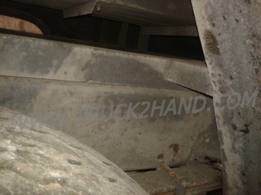 รถโดยสารส่วนบุคคล 42 ที่นั่ง  ยี่ห้อ NISSAN 6 สูบ