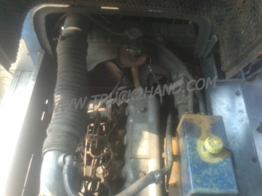 รถโดยสารส่วนบุคคล 42 ที่นั่ง  ยี่ห้อ NISSAN 6 สูบ