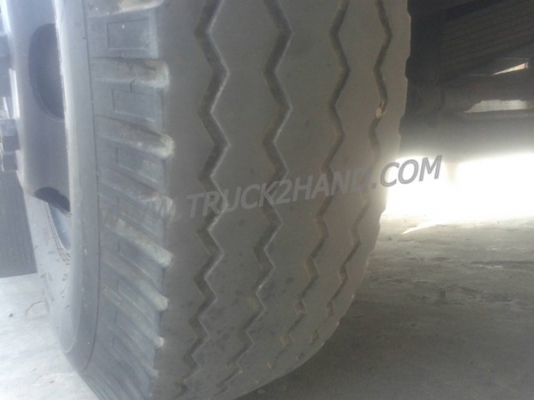 รถโดยสารส่วนบุคคล 42 ที่นั่ง  ยี่ห้อ NISSAN 6 สูบ