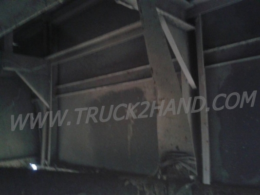 รถโดยสารส่วนบุคคล 42 ที่นั่ง  ยี่ห้อ NISSAN 6 สูบ