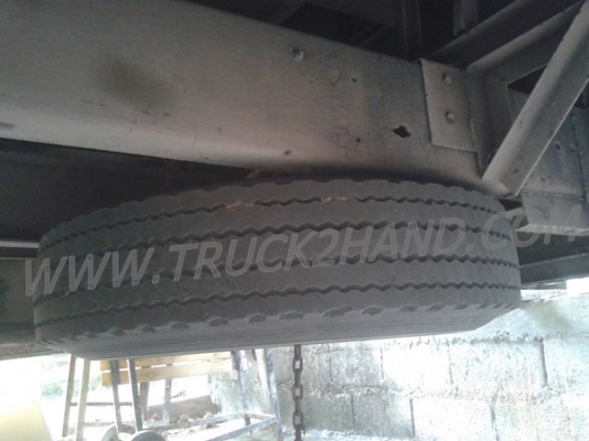 รถโดยสารส่วนบุคคล 42 ที่นั่ง  ยี่ห้อ NISSAN 6 สูบ