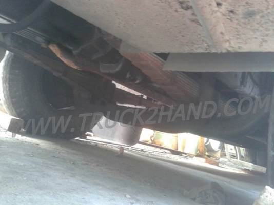 รถโดยสารส่วนบุคคล 42 ที่นั่ง  ยี่ห้อ NISSAN 6 สูบ