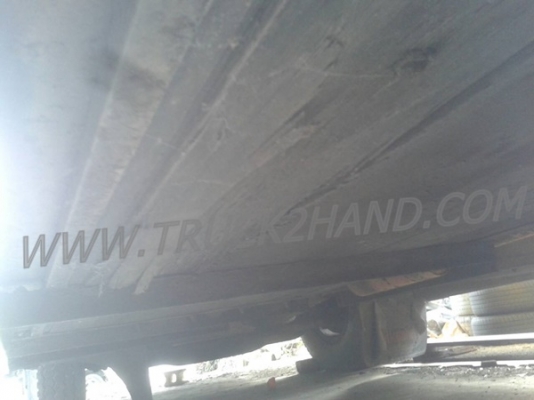 รถโดยสารส่วนบุคคล 42 ที่นั่ง  ยี่ห้อ NISSAN 6 สูบ