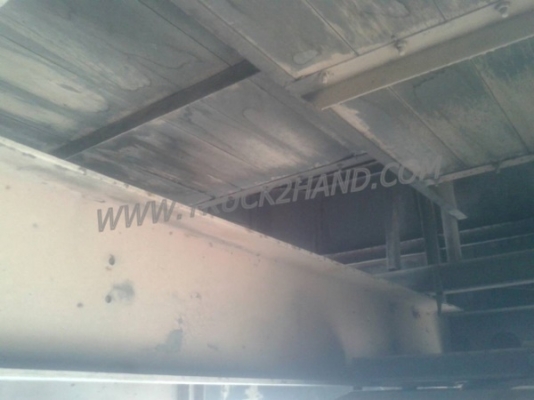 รถโดยสารส่วนบุคคล 42 ที่นั่ง  ยี่ห้อ NISSAN 6 สูบ