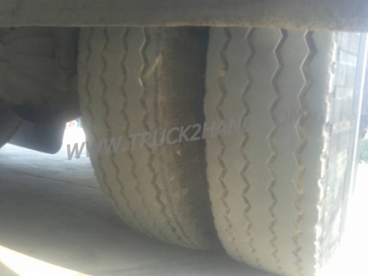 รถโดยสารส่วนบุคคล 42 ที่นั่ง  ยี่ห้อ NISSAN 6 สูบ