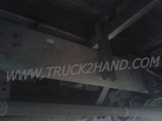 รถโดยสารส่วนบุคคล 42 ที่นั่ง  ยี่ห้อ NISSAN 6 สูบ