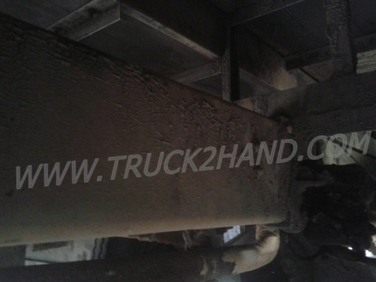 รถโดยสารส่วนบุคคล 42 ที่นั่ง  ยี่ห้อ NISSAN 6 สูบ