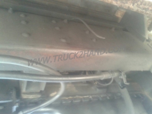 รถโดยสารส่วนบุคคล 42 ที่นั่ง  ยี่ห้อ NISSAN 6 สูบ