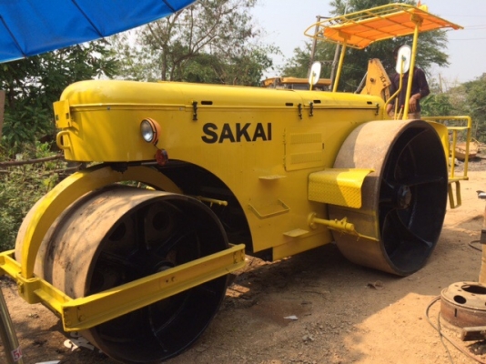 ขายด่วนรถบด3ล้อเหล็ก SAKAI KD7610 ตรวจเช็คพร้อมใช้ทำสี เล่มทะเบียน ขายด่วนรถบด3ล้อเหล็ก SAKAI KD7610 ตรวจเช็คพร้อมใช้ทำสี เล่มทะเบียน