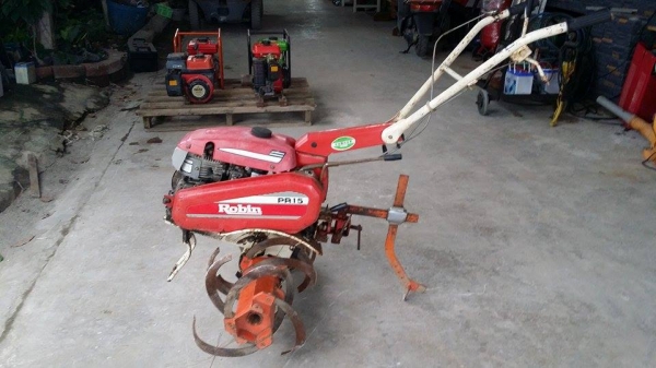 รถพรวนดิน ROBIN เก่าญี่ปุ่น ขนาด 3.5 แรง เครื่องยนต์ติดง่าย  สภาพดีพร้อมใช้งาน