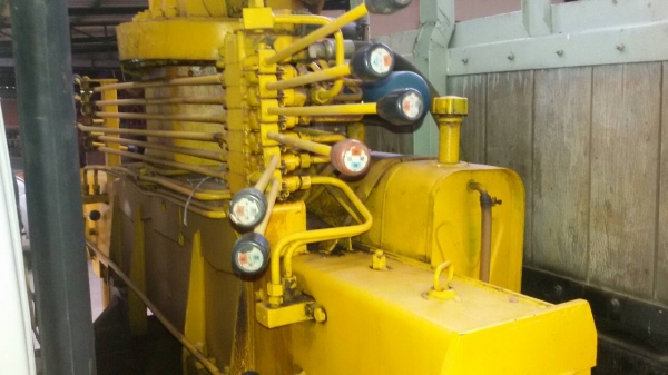 ขายรถ 6 ล้อ HINO FC ติดเครน 3 ตัน กะบะยาว 5 เมตร