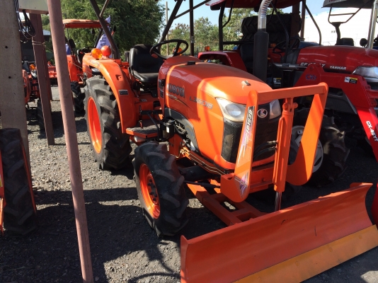 Kubota L3608