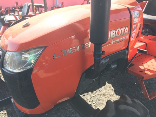 Kubota L3608