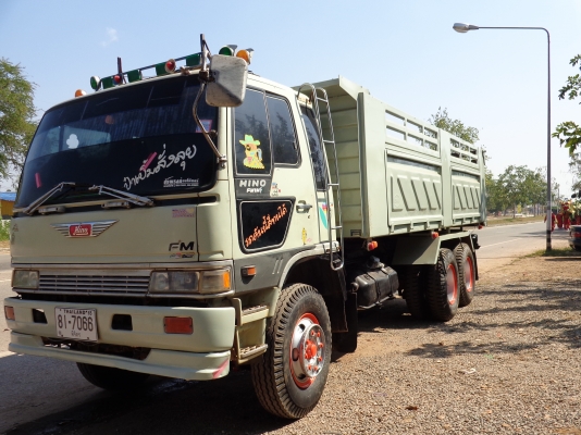 FM1M  ปี 37 รถสวยสภาพใหม่พร้อมใช้งาน ขายด่วน