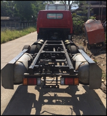 ขายรถ 6ล้อสีแดง สภาพเยี่ยม^^