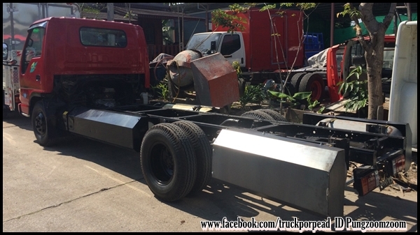 ขายรถ 6ล้อสีแดง สภาพเยี่ยม^^