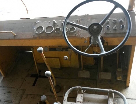 ขายด่วนรถบดล้อยาง9ล้อ SAKAI TS150 สภาพพร้อมใช้งาน เล่มทะเบียน