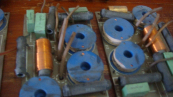 ขายเครื่องเสียง crossover nakamichi foucul