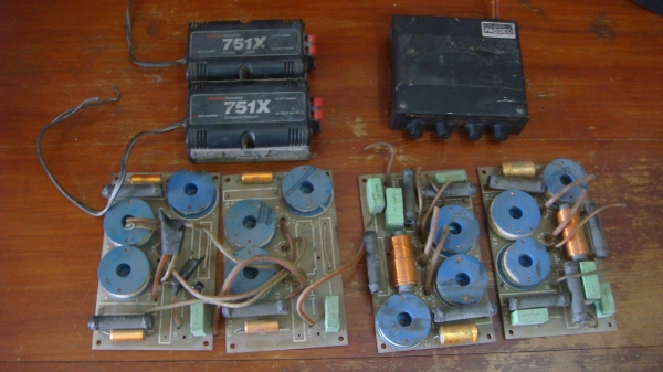 ขายเครื่องเสียง crossover nakamichi foucul