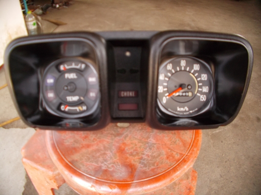 ขายหน้าปัด Toyota RN25 1800บาท