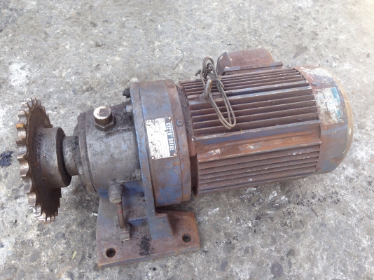 ขายมอเตอร์เกียร์ Cycro drive Sumitomo 5HP. 380V อัตราทด 1:17 สภาพดี(ยังไม่ได้ทำความสะอาด) วิ่งนิ่ม พร้อมใช้งาน