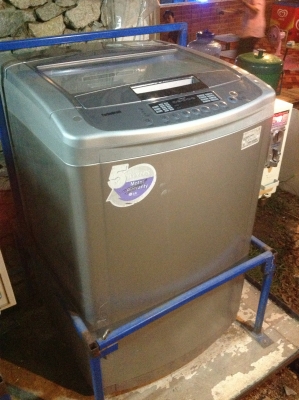 ขายเครื่องซักผ้าหยอดเหรียญ 5 เครื่อง