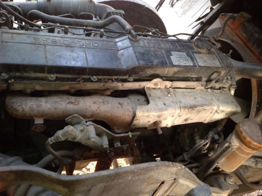 ขาย 6 ล้อ ร็อคกี้ 195 ตู้10 บาน ยาว 7.20m. ขาย 6 ล้อ ร็อคกี้ 195 ตู้10 บาน ยาว 7.20m.