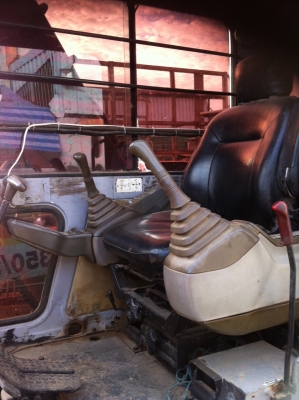 รถแม็คโฮ ฮืตาชิ EX-100-2 สภาพดีไฟฟ้าครบทุกระบบ เอกสารสัณญาซื้อขาย อืนวอยล์ ซื้อขายเจ้าของโดยตรง