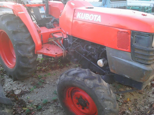 ขาย ยก 2 คันKUBOTA L3001 สอบถามได้ ขาย ยก 2 คันKUBOTA L3001 สอบถามได้