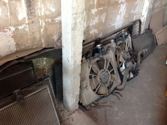 ขายอะไหล่ วีออส 03-05 หลายชิ้นถูกๆ