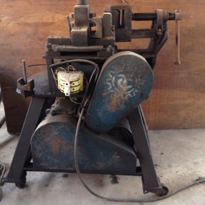 แท่นเครื่องดัดเหล็กท่อไอเสีย