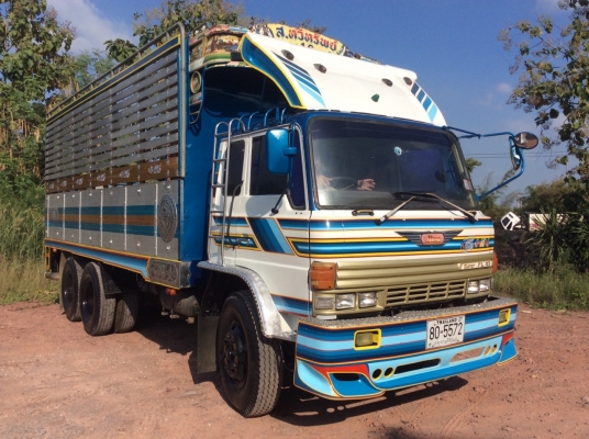 HINO FM187 (F18แท้ )เครื่อง 185 โบ เบรคจิ๊ฟฟี่ พวงมาลัยพาว์เวอร์ แอร์ ยางเพิ่งเปลี่ยนมาใหม่10เส้น รถเดิมๆ ขาย 670,000 บาท