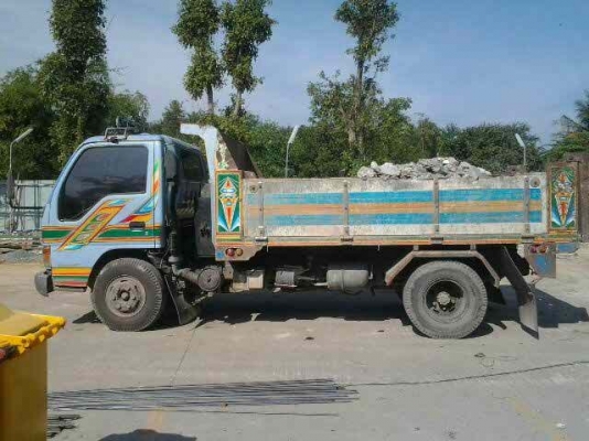 ขายด่วนก่อนยกเข้าเต้นอีก2วัน ดั้ม120ฝาขาว ช่าวล่างเดิม