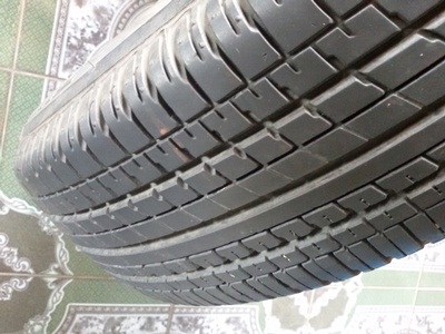 ขายล้อแม็กHONDA CITYขอบ15 พร้อมยางปี2813  4 ล้อ