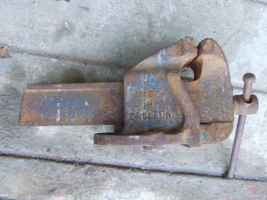 ขายปากกาของอังกฤษ(เลคคอร์ด)สภาพสมบูญร์แต่ต้องบิ้วปากใหม่ ขายปากกาของอังกฤษ(เลคคอร์ด)สภาพสมบูญร์แต่ต้องบิ้วปากใหม่