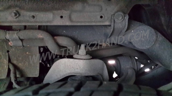 รถตู้  TOYOTA   COMUTER  ปี   2013    109  แรงม้า รุ่น KDH222R