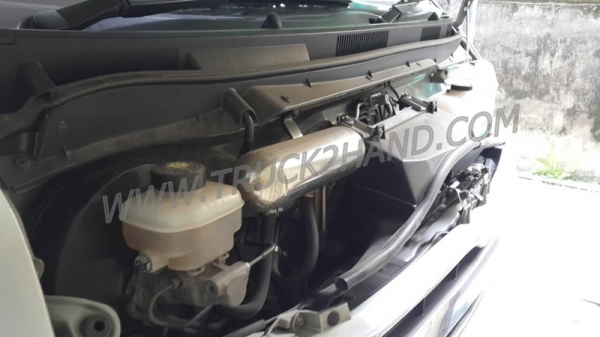 รถตู้  TOYOTA   COMUTER  ปี   2013    109  แรงม้า รุ่น KDH222R