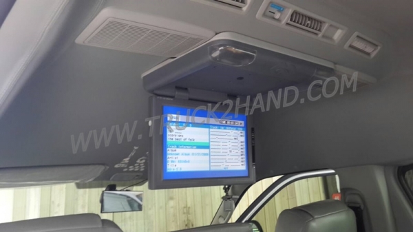 รถตู้  TOYOTA   COMUTER  ปี   2013    109  แรงม้า รุ่น KDH222R