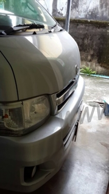 รถตู้  TOYOTA   COMUTER  ปี   2013    109  แรงม้า รุ่น KDH222R